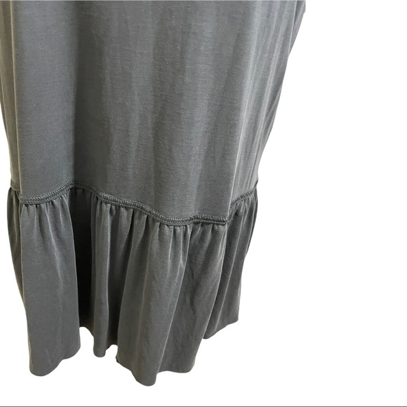 Mote modal cotton peplum style tie in back blouse. Size X-Large grey. - Picture 3 of 9